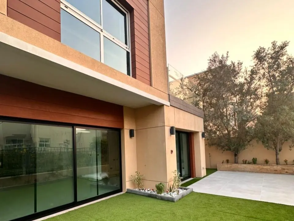 Professional Villa Cleaning Project in Dubai - Best Shine